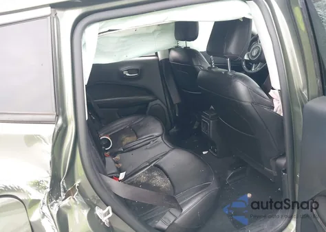 2021 Jeep Compass Latitude 4X4 from USA, damaged, VIN 3C4NJDBB4MT557883